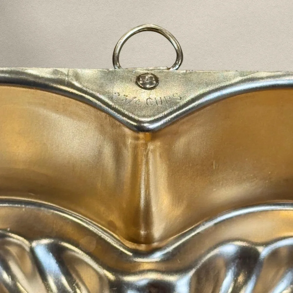 Vintage Style Gold Tone Heart Baking Mold | Cottagecore Kitchen Wall Decor | Ret